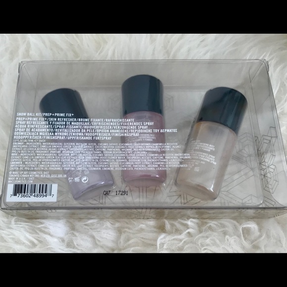 📍SOLD📍MAC Prep + Prime Fix + Kit - Picture 2 of 5